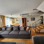 Taksim Perfect Residence, 3 Bedrooms, 140 M2, Pool Gym Sauna Access Istanbul