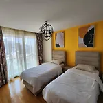 Taksim Perfect Residence, 3 Bedrooms, 140 M2, Pool Gym Sauna Access Istanbul