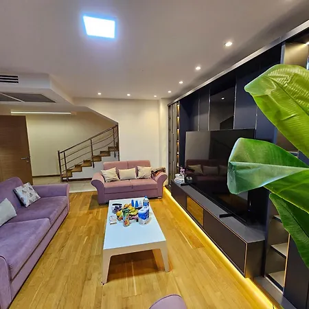 Taksim Perfect Residence, 3 Bedrooms, 140 M2, Pool Gym Sauna Access شقة
