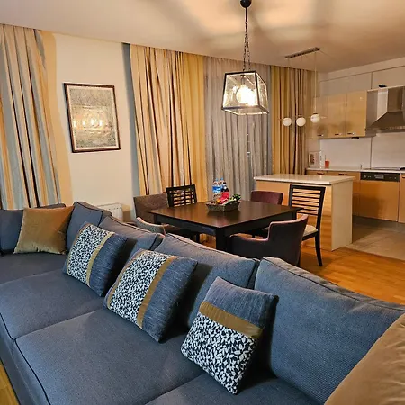 Taksim Perfect Residence, 3 Bedrooms, 140 M2, Pool Gym Sauna Access