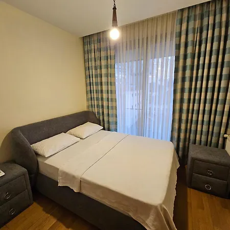 Taksim Perfect Residence, 3 Bedrooms, 140 M2, Pool Gym Sauna Access Lägenhet *
