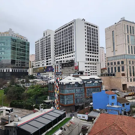 Taksim Perfect Residence, 3 Bedrooms, 140 M2, Pool Gym Sauna Access Apartmán