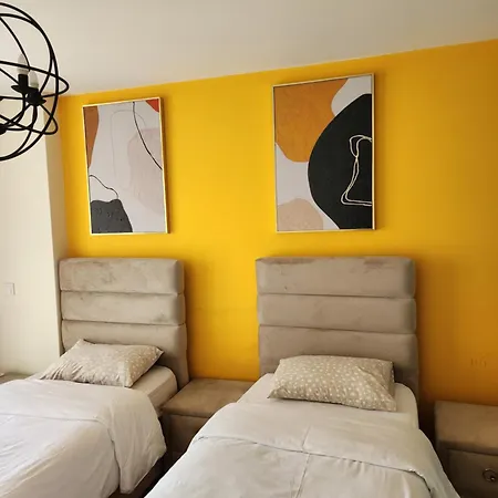 Apartmán Taksim Perfect Residence, 3 Bedrooms, 140 M2, Pool Gym Sauna Access