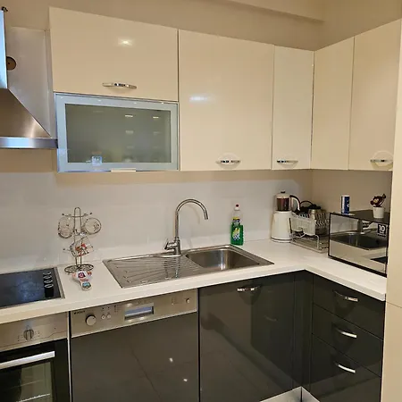 Taksim Perfect Residence, 3 Bedrooms, 140 M2, Pool Gym Sauna Access Apartmán Istanbulská provincie