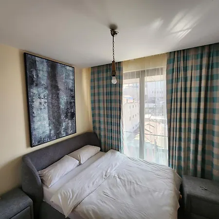 Taksim Perfect Residence, 3 Bedrooms, 140 M2, Pool Gym Sauna Access Lejlighed *
